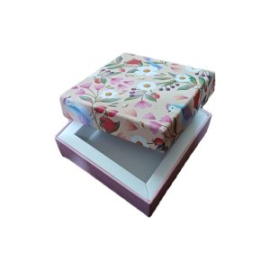 4X4X1 Gift box with top & bottom