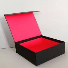Magnetic Gift Box 11x8x4 Printed Red & Black
